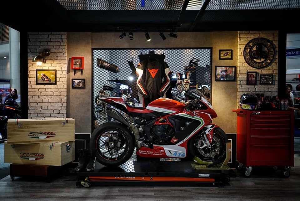 MV AGUSTA F3 800 RC