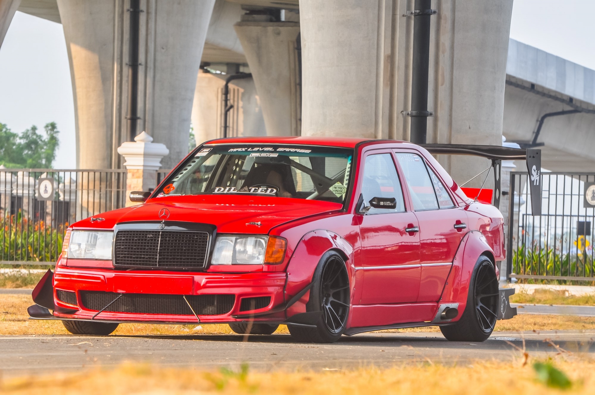 STREET WEAPON MERCEDES BENZ W124